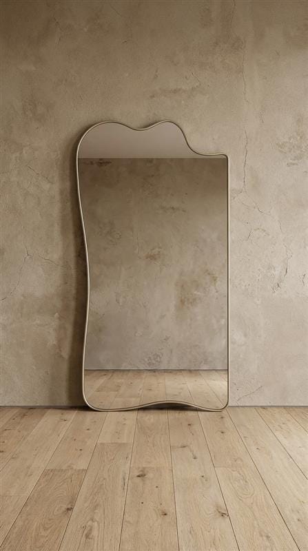 The Solenne Mirror