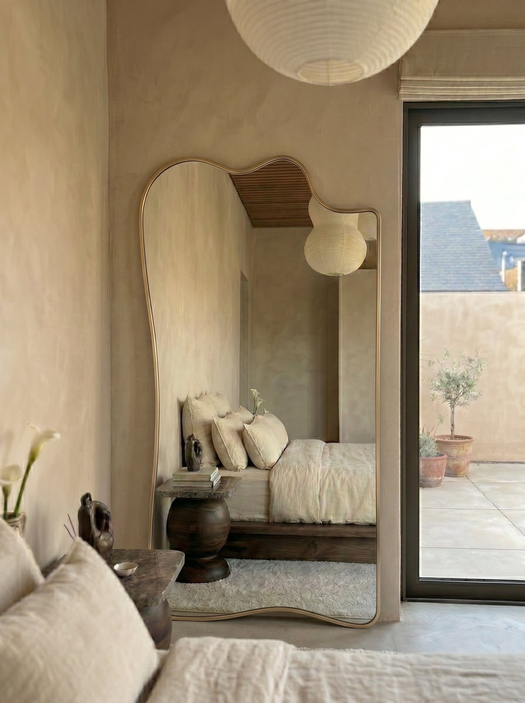 Solenne Mirror